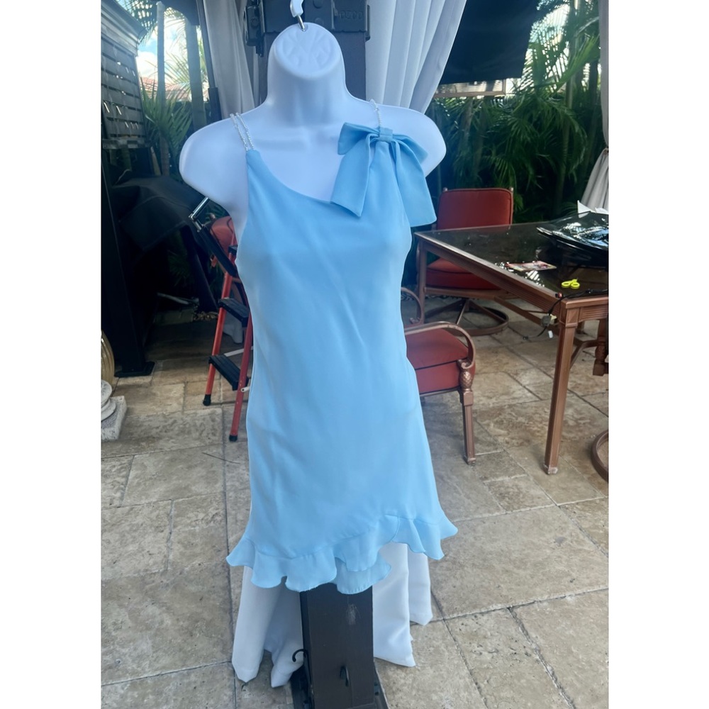 Hype Flowy Midi Dress with pearl spaghetti Straps Size 8